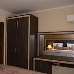 Argisht Palace Only غولدن ساندز