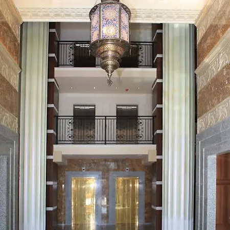 Argisht Palace Only 酒店 3*