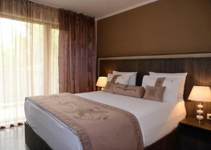 Argisht Palace Only Goudstrand