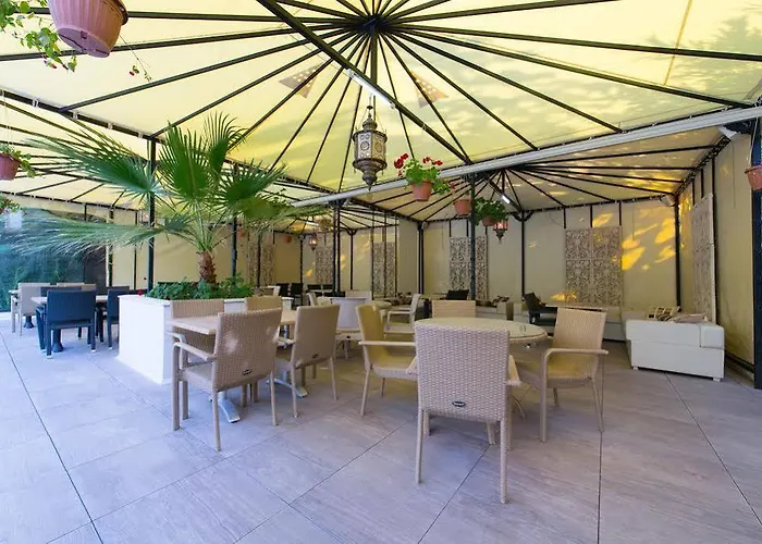 Argisht Palace Only מלון 3*