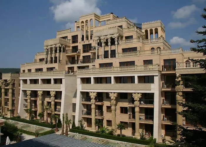 Argisht Palace Only Goudstrand